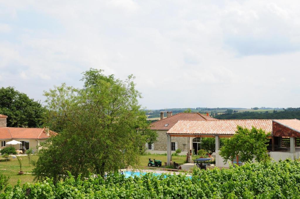 Chambres D'Hotes Domaine De La Rose Des Vents Castelnau-sur-lʼAuvignon Kamer foto